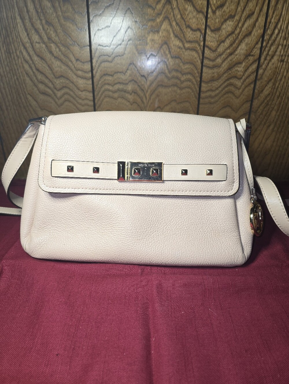 Pale Pink Michael Kors Addison Small Messenger Bag